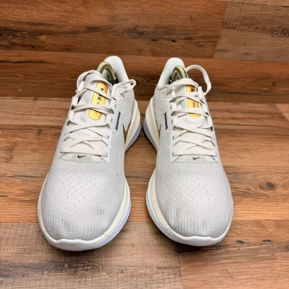 Nike Vomero 17 'Phantom Women's Size 9.5 white  Gold' FB8502-006